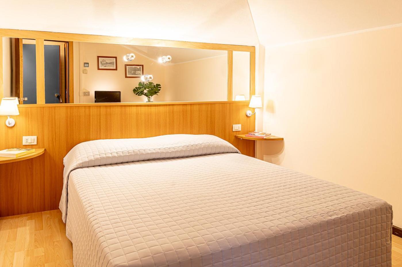 Hotel Zio Imola Eksteriør bilde